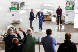 Toppunt bouw zwembad Aquadoorn bereikt