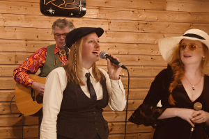 Muziekproject ‘neem je moeder mee’ zorgt voor verbinding tussen naasten